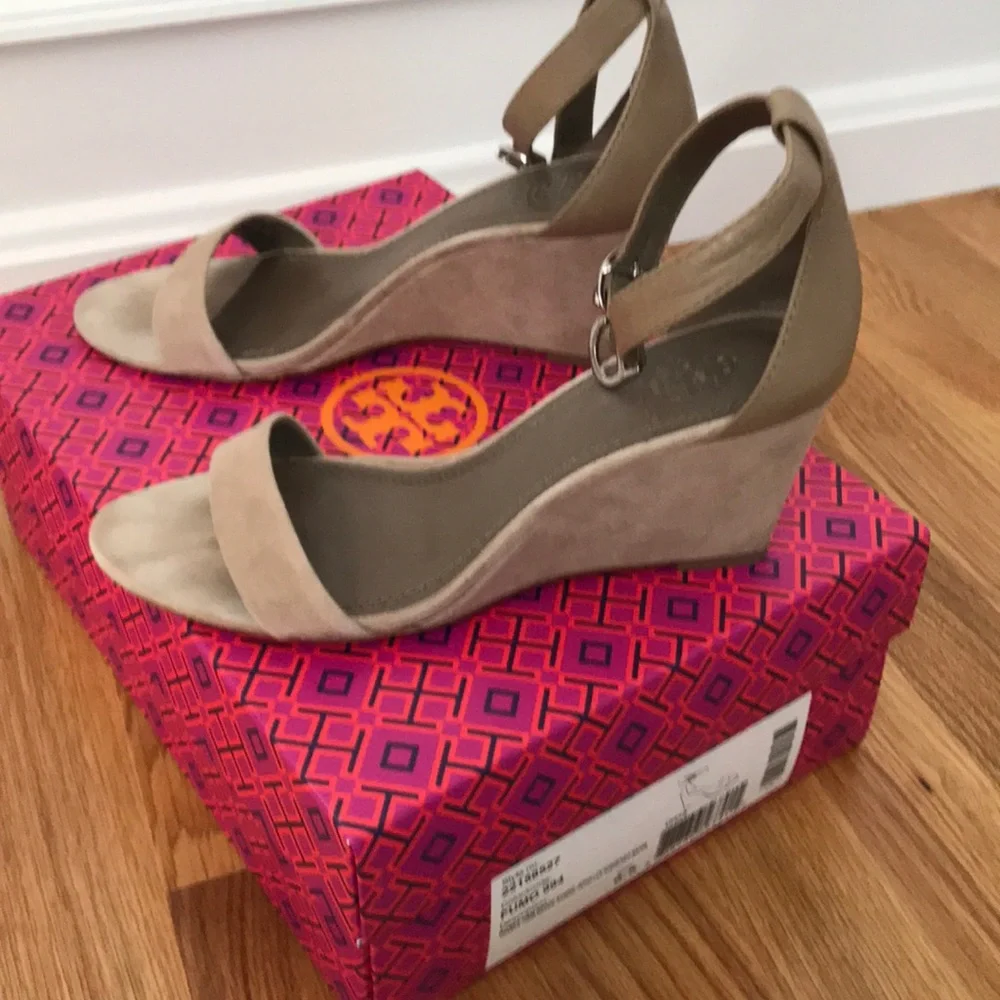 Tory Burch tory burch